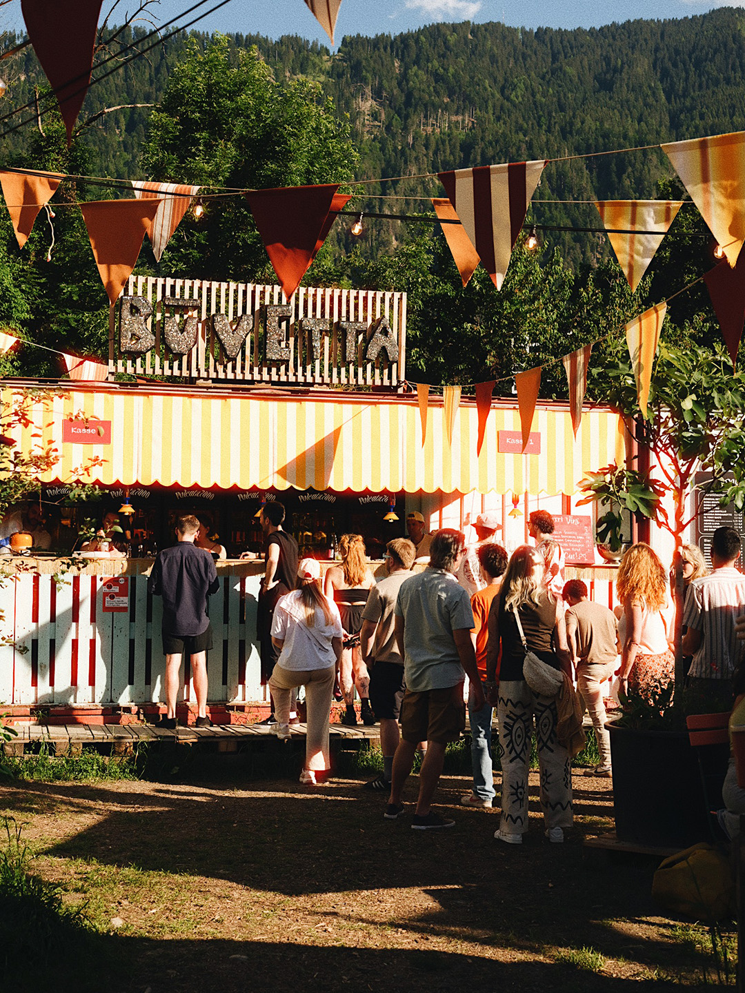 F3 F38 F86 9990 4 A4 E 85 Bd 59 C C8 B5 B580 a 2